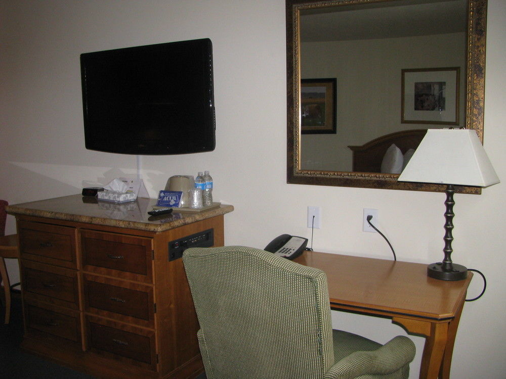 Mountain View Hotel Killdeer Екстериор снимка